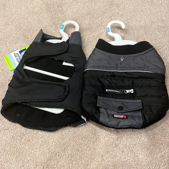 Two 🐶 jackets, size small - Picture 2 of 3